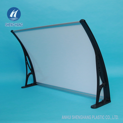 Πλαστικός Awning θόλος PC πολυανθράκων προστασίας χιονιού βροχής ήλιων κήπων σπιτιών